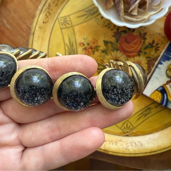 Vintage 1950s Charel Black Crescent Moon Thermoset Necklace - Picture 4 of 10